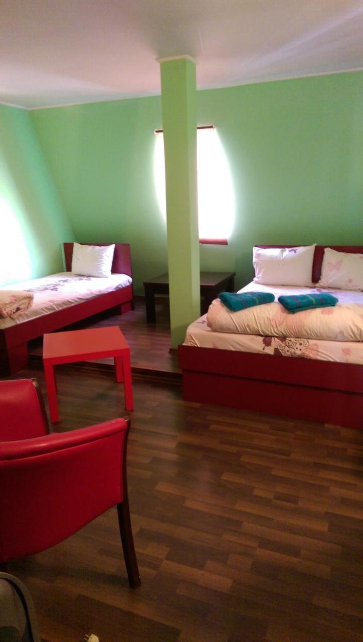 Hotel Casa Verde Prosper Bucarest Esterno foto