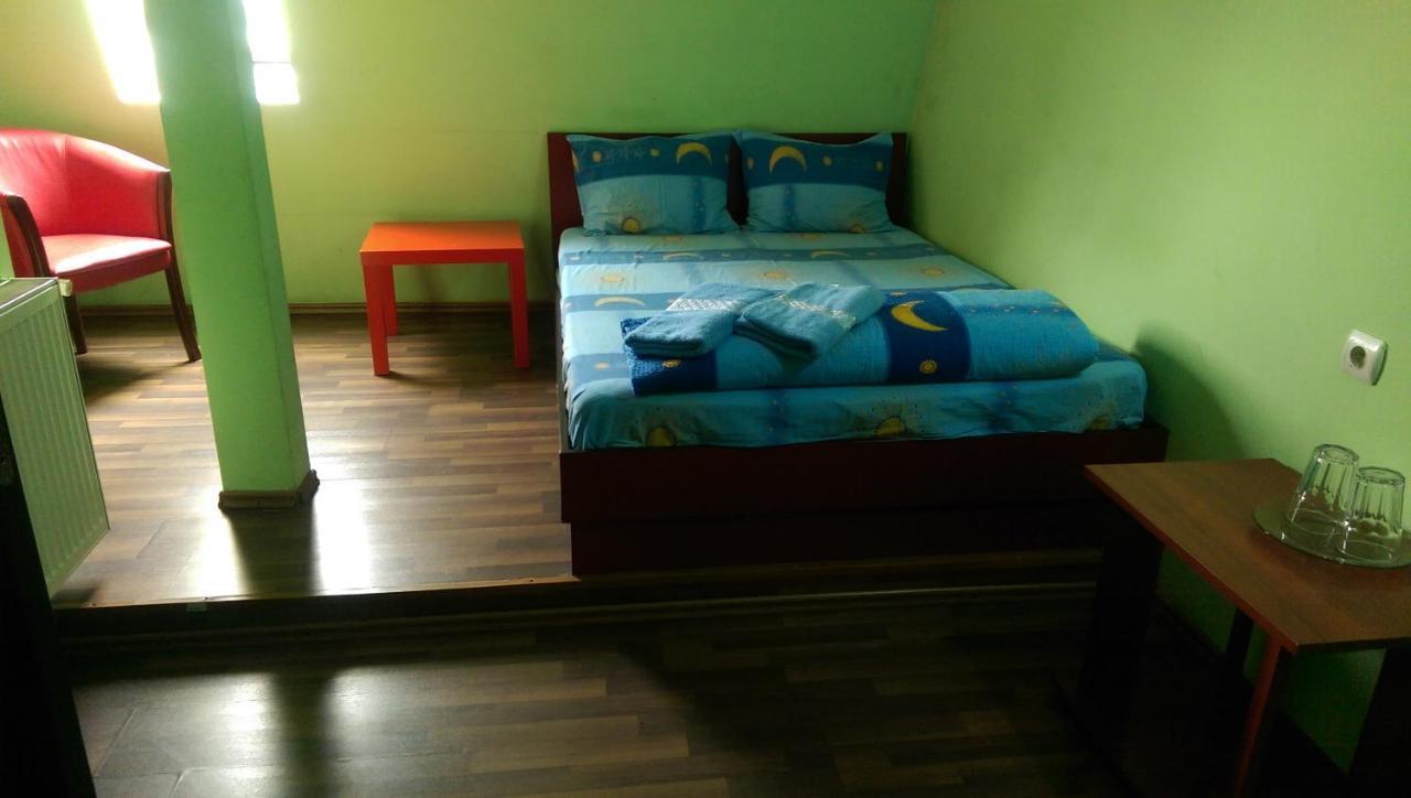 Hotel Casa Verde Prosper Bucarest Esterno foto